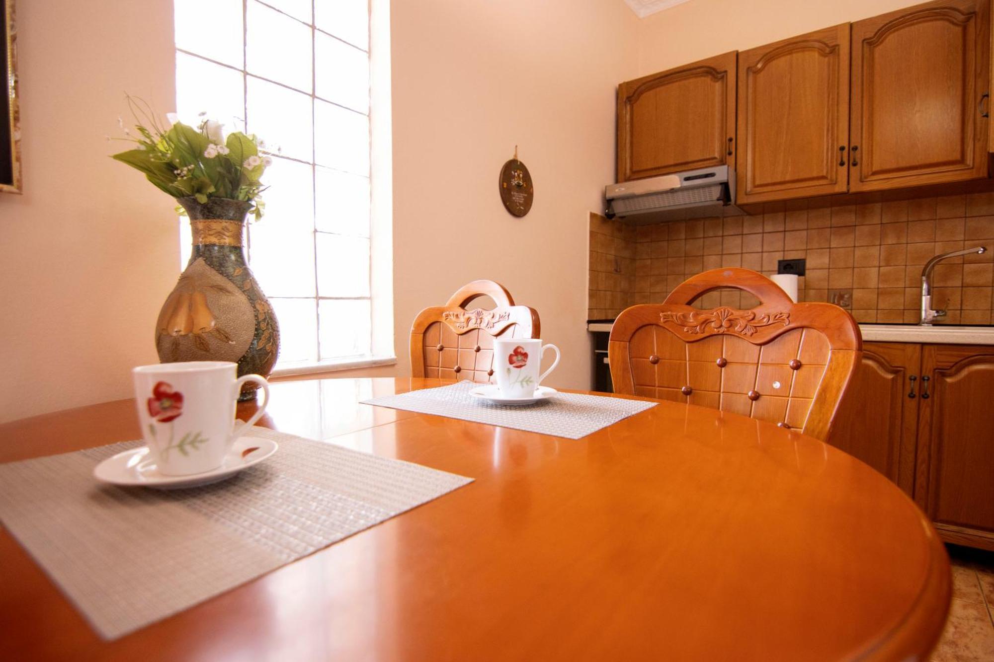 Tirana Central Apartment 외부 사진